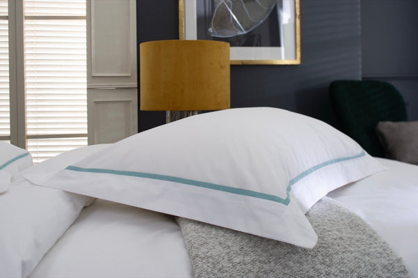TLC 200TC Standard Pillowcase Pair Powder Blue - pillow detail