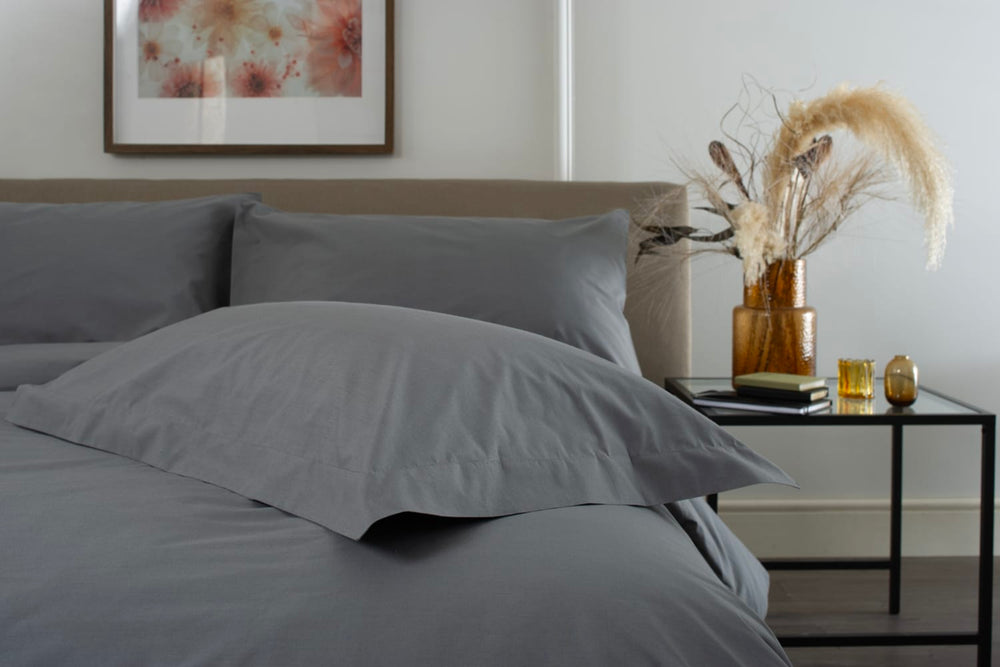 200TC Oxford Pillowcase Charcoal - Detail