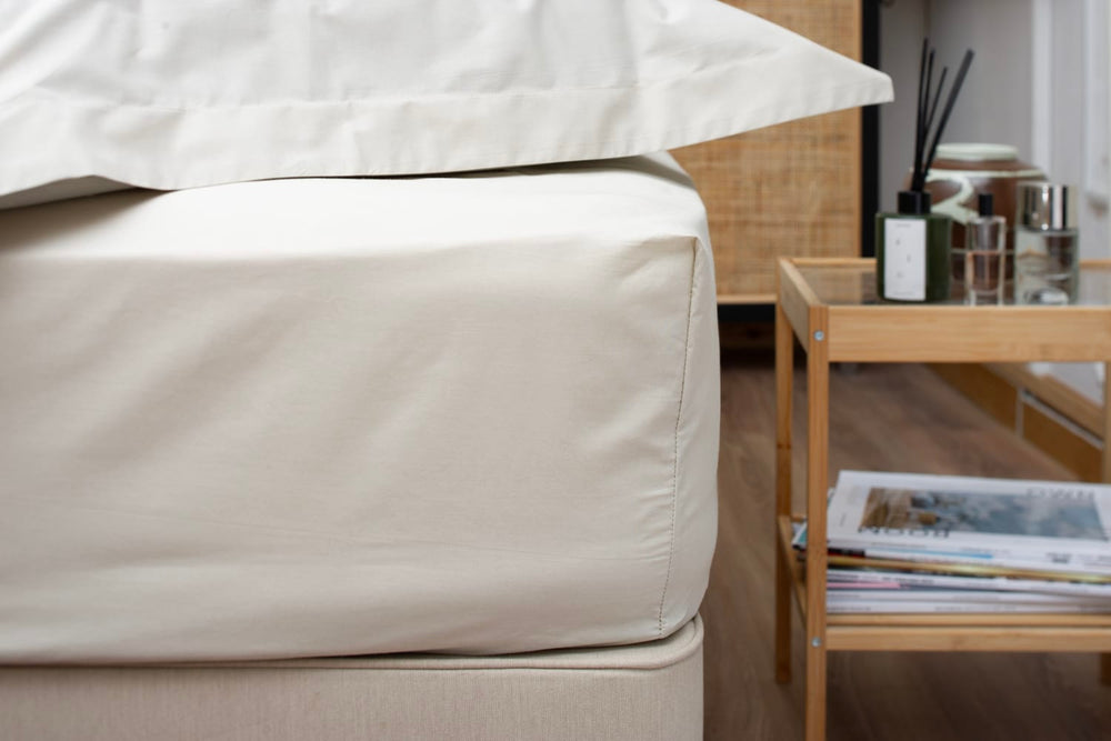 200TC Fitted Sheet Taupe