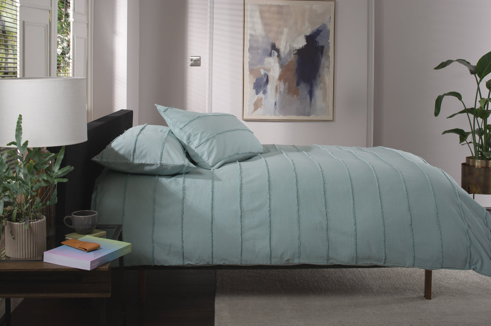 TLC On The Line Duvet Set