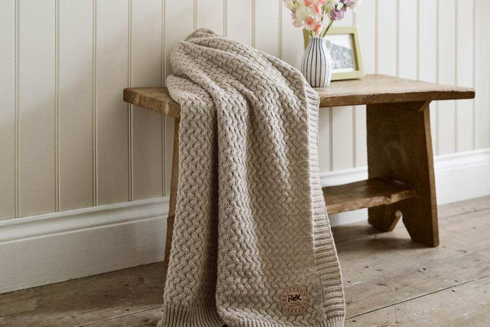 Cadenza Knitted Throw Natural