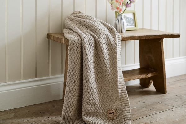 Cadenza Knitted Throw Natural